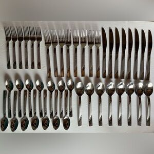 Cambridge Maren Tessa Stainless Steel Flatware Silverware Set